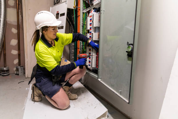 Best Residential Electrician Services  in Bolivar, OH